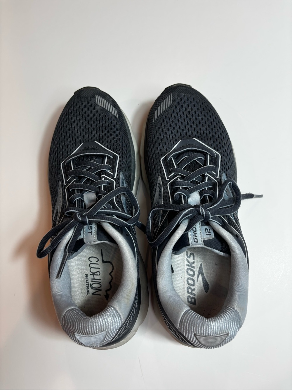 Brooks Ghost 12 Women’s Gray Running Sneakers